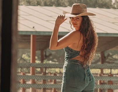 Country Girl 🐴